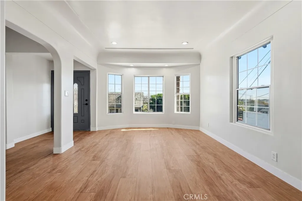 537 N Cummings Street, Los Angeles, CA 90033 - Photo 5 of 40, Los Angeles, CA