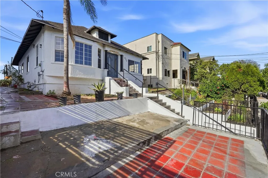 537 N Cummings Street, Los Angeles, CA 90033 - Photo 2 of 40, Los Angeles, CA