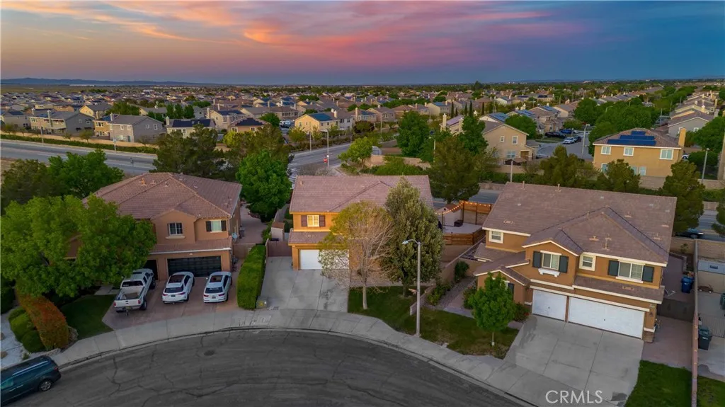 Lancaster, CA 93536