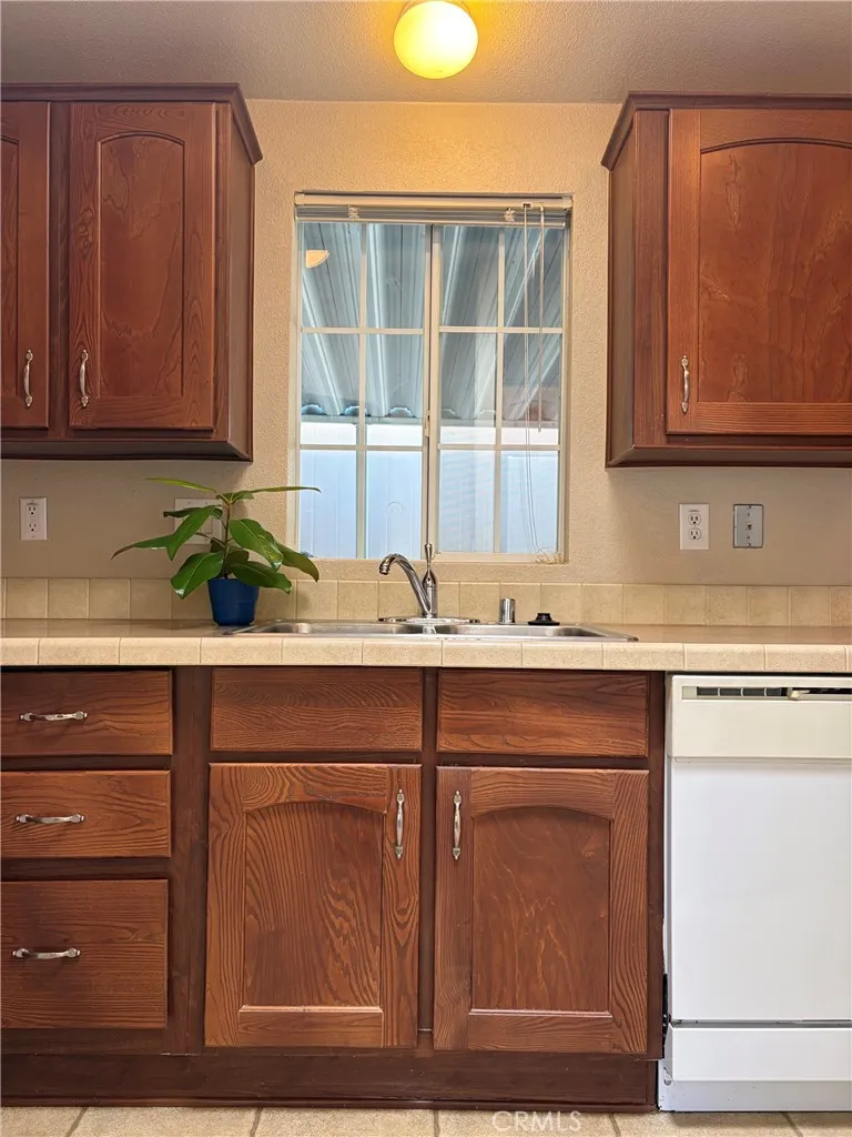 4201 Topanga Canyon Unit 21, Woodland Hills, CA 91364 - Photo 5 of 34, Woodland Hills, CA