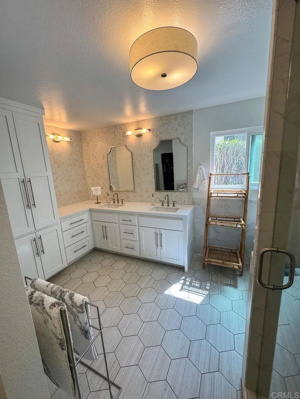 https://cdn.realtyfeed.com/cdn/127/306684367/0faf65e6fa850b167d57034e5fe31bd9.webp