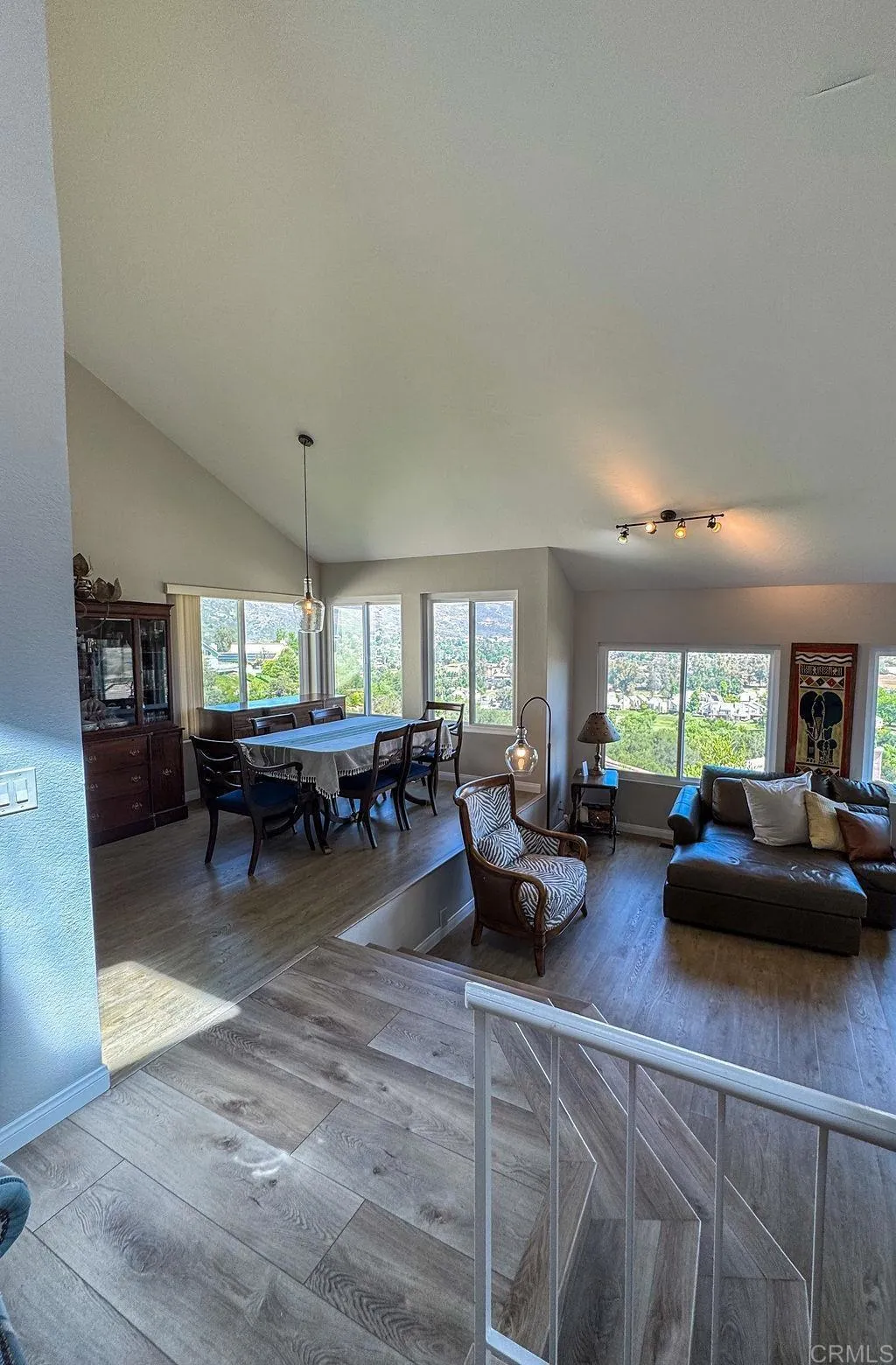 https://cdn.realtyfeed.com/cdn/127/306684367/664e0fe44376ed8f730e16aa1aa35d8b.webp