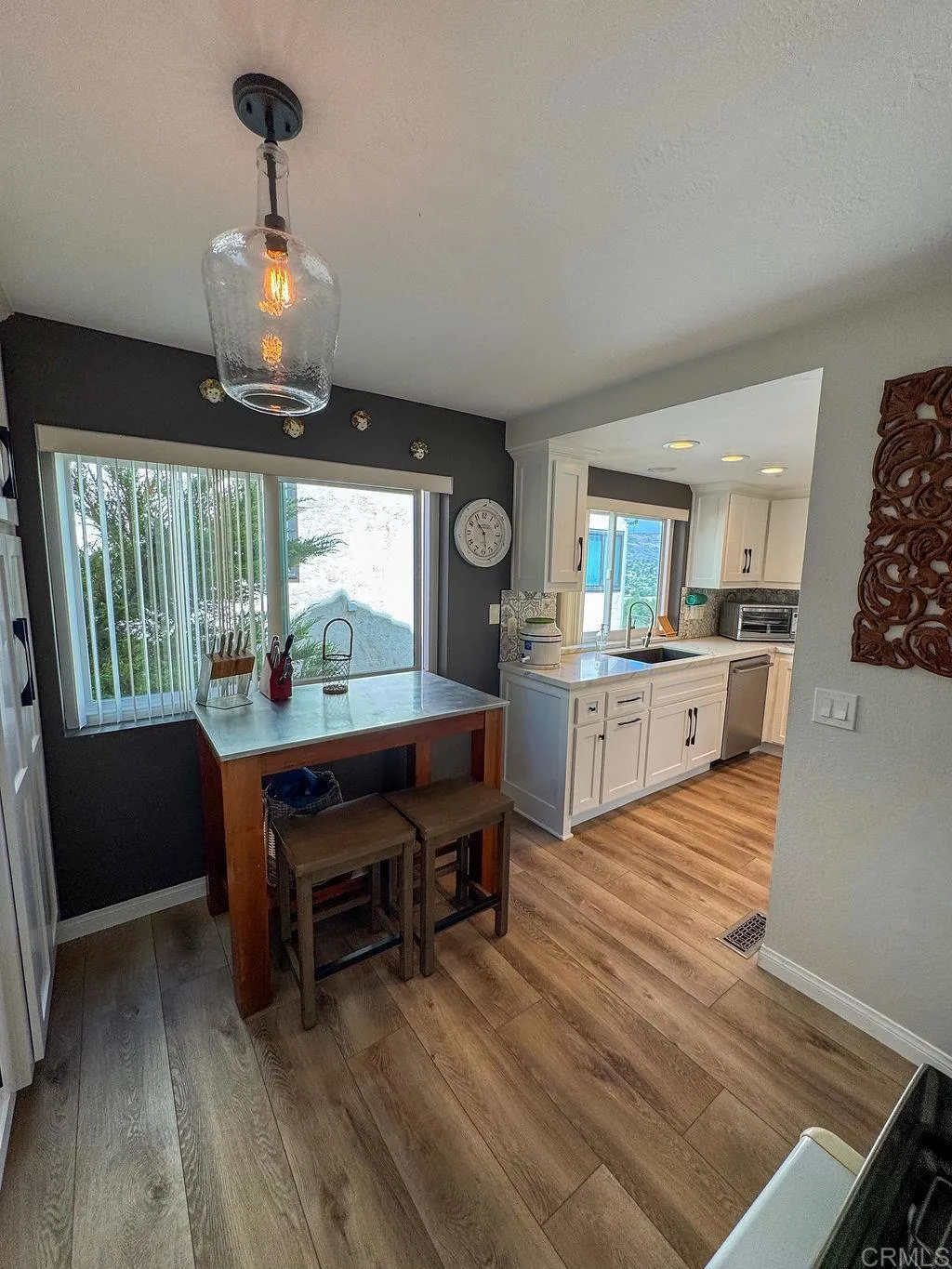 https://cdn.realtyfeed.com/cdn/127/306684367/9ca35800b9d2327a60adf7991e21d2c4.webp