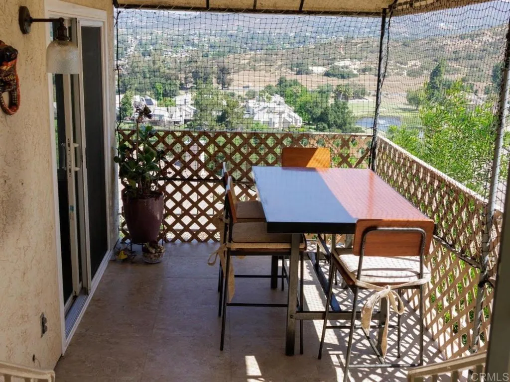https://cdn.realtyfeed.com/cdn/127/306684367/efa3cb5c3eebf5d7a285cdac15e3aeba.webp