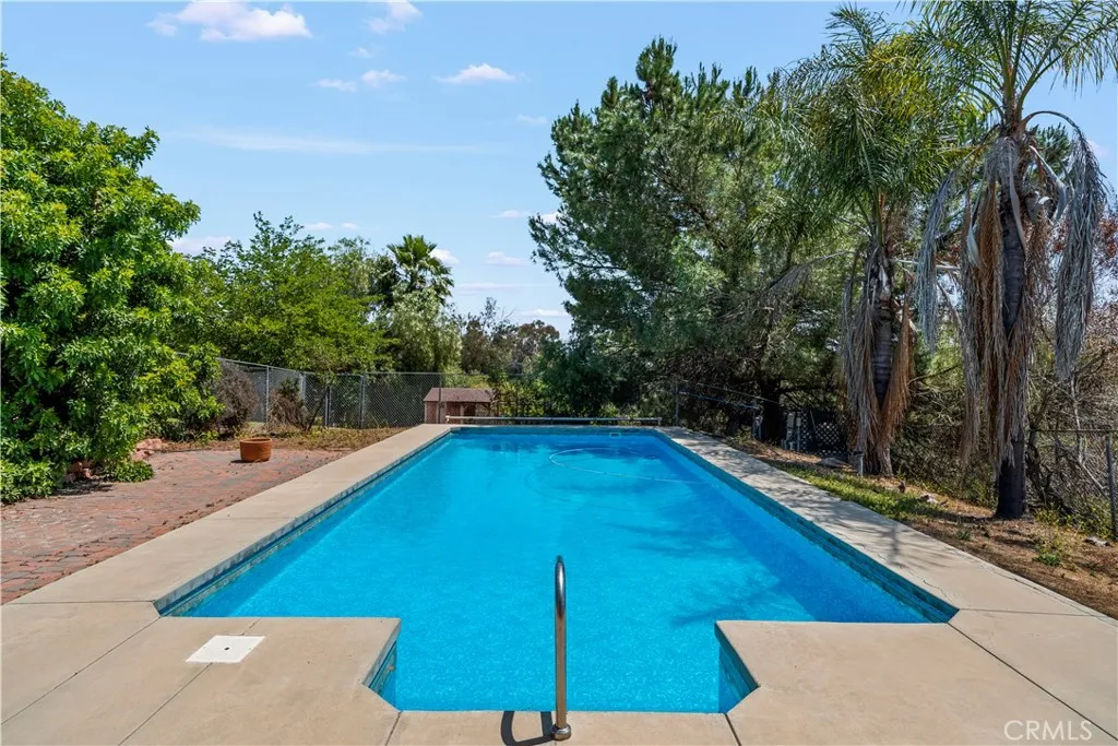 https://cdn.realtyfeed.com/cdn/127/306684503/243b6a35e30513808c7cd0666d7a6b52.webp