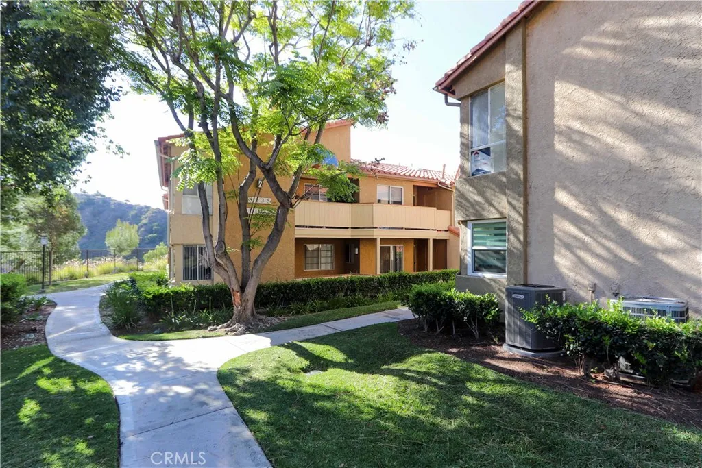 Yorba Linda, CA 92887