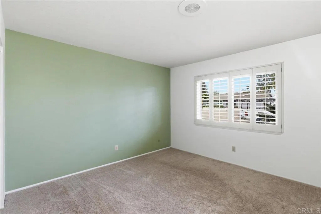 https://cdn.realtyfeed.com/cdn/127/306684550/7ed53f4eb10374ecb4add1c18d9b8b8b.webp