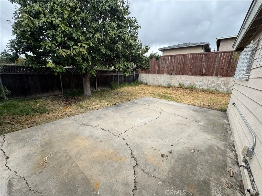 https://cdn.realtyfeed.com/cdn/127/306684551/1b0fd0a39754a87fa73334c69dcbd5e3.webp