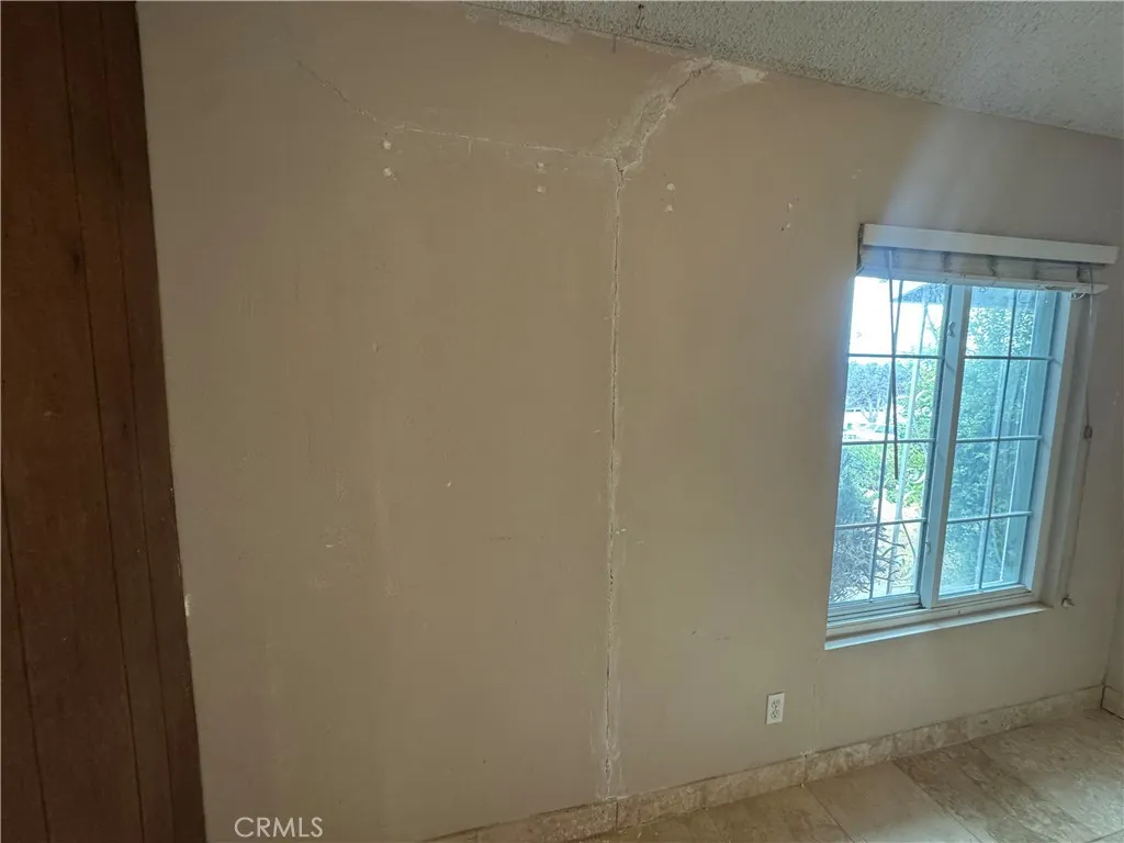 https://cdn.realtyfeed.com/cdn/127/306684551/ade976ca08fb8b43d661e5606107744b.webp