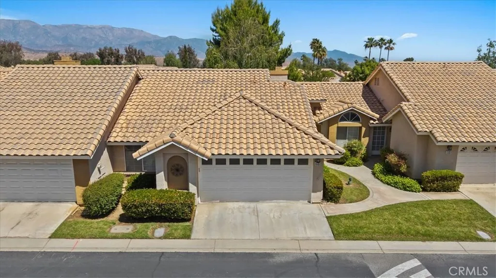 Banning, CA 92220