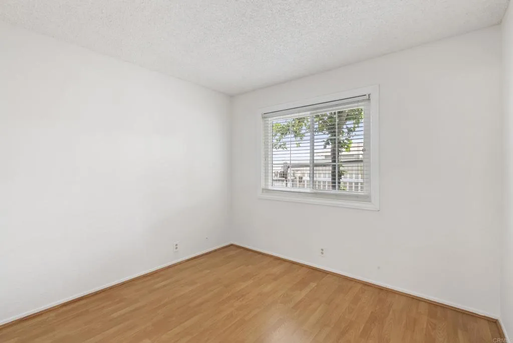 https://cdn.realtyfeed.com/cdn/127/306684586/956967eb7a651552a90e6095717beaa5.webp