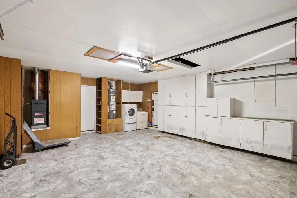 https://cdn.realtyfeed.com/cdn/127/306684586/9dc02404a2aac462716fe4cbf7951f65.webp