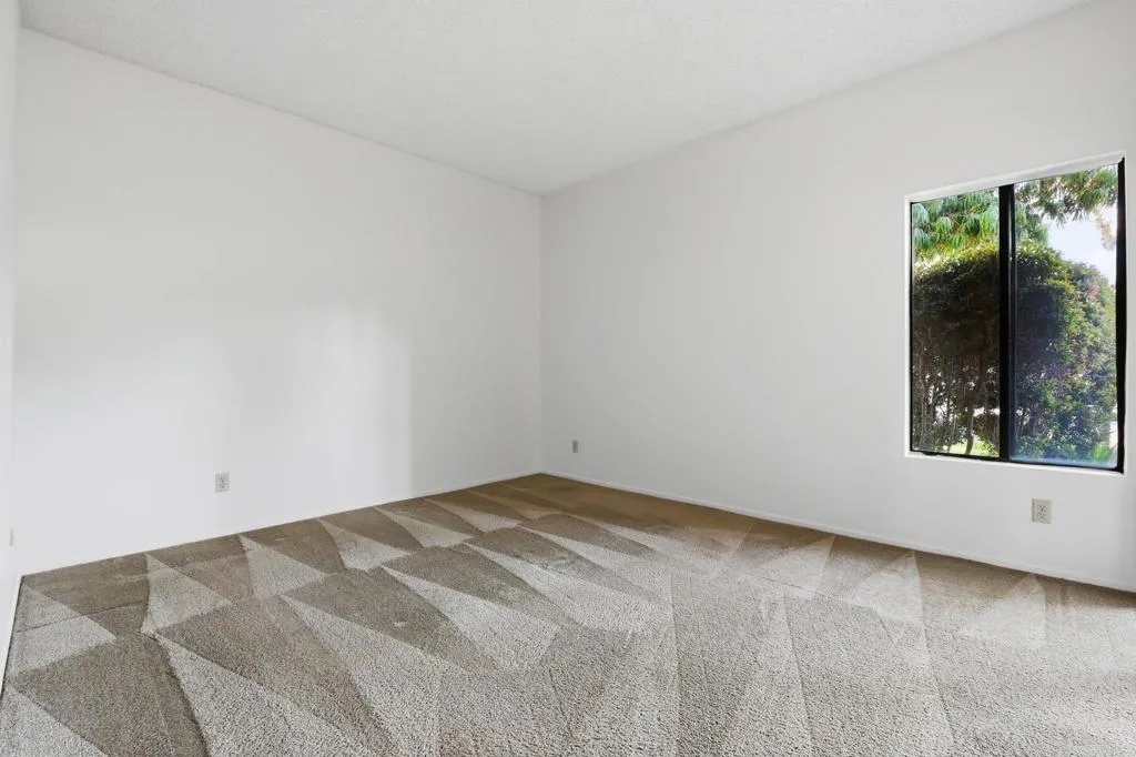 https://cdn.realtyfeed.com/cdn/127/306684598/189177f5fe3b0f6a1e213ff5e7cbdd4e.webp