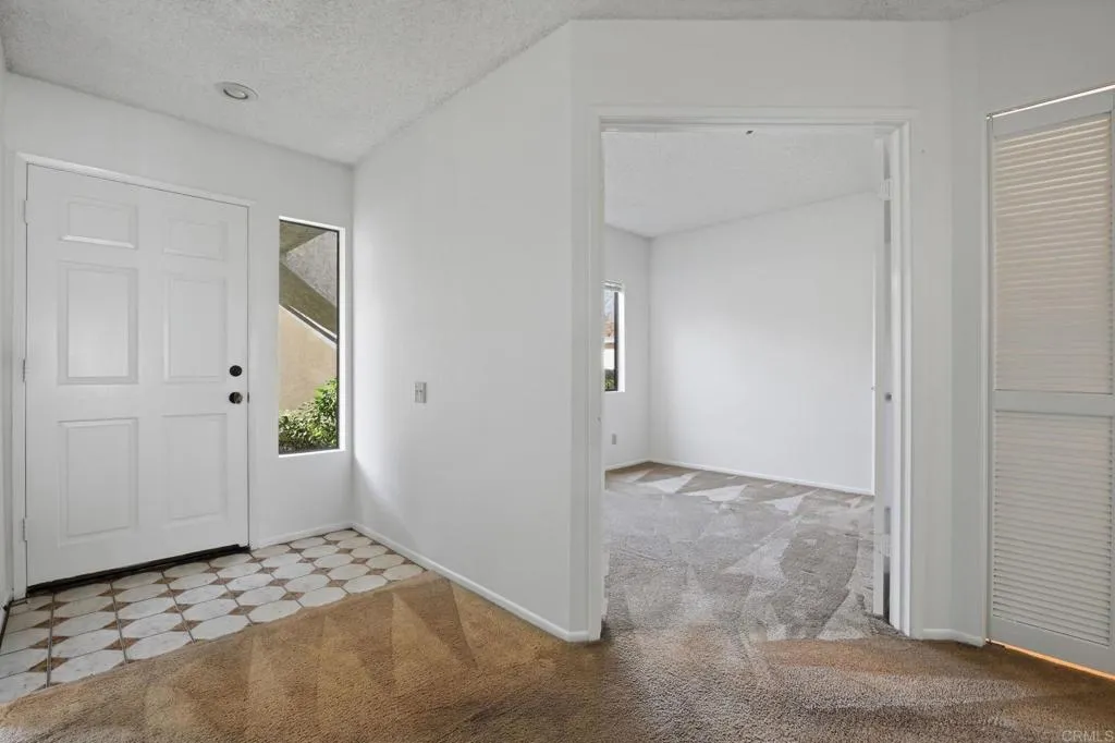 https://cdn.realtyfeed.com/cdn/127/306684598/cfc378182225e2398d06a8ab186598a3.webp