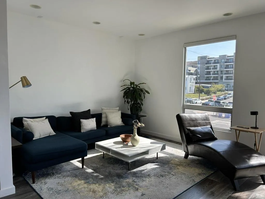 2064 2nd Avenue, San Diego, CA, 92101