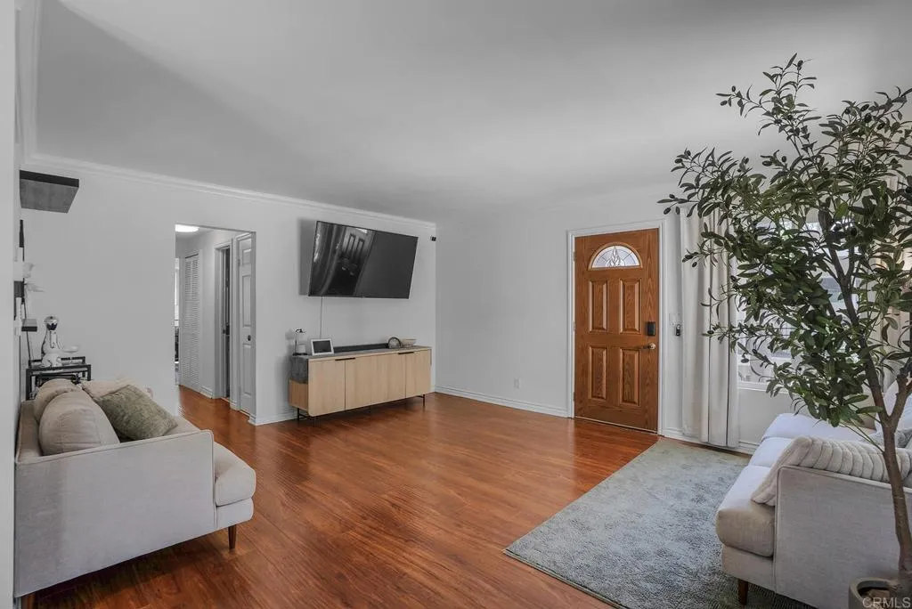 https://cdn.realtyfeed.com/cdn/127/306684723/9a84e09805230b2ad6ad41a8c48b6e48.webp