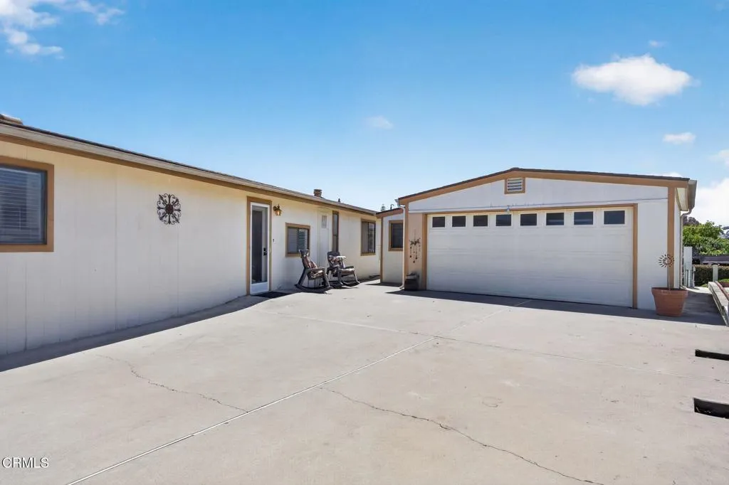 84 Poinsettia Gardens Drive, Ventura, CA, 93004