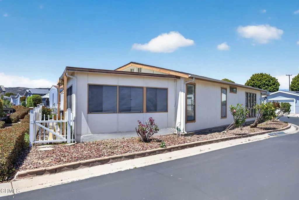 84 Poinsettia Gardens Drive, Ventura, CA, 93004