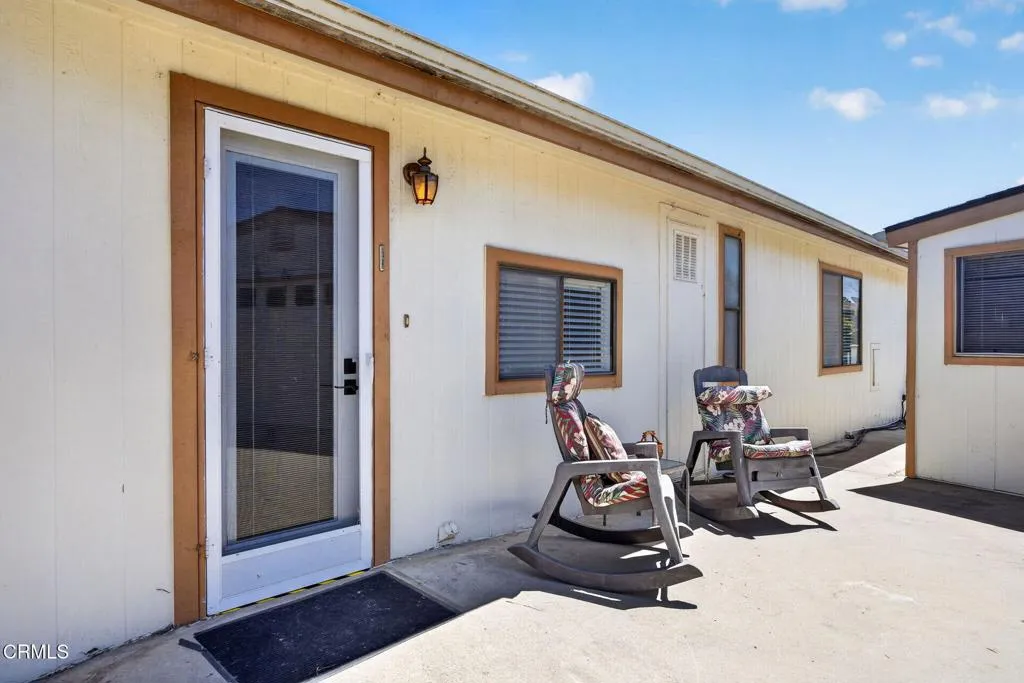 84 Poinsettia Gardens Drive, Ventura, CA, 93004