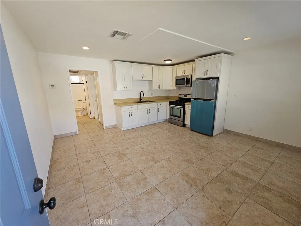 Tujunga, CA 91042
