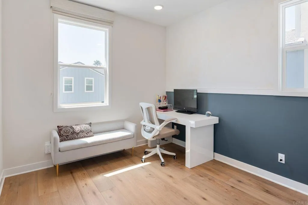 https://cdn.realtyfeed.com/cdn/127/306684812/832f556e3ef8c323347bfc52073123ef.webp