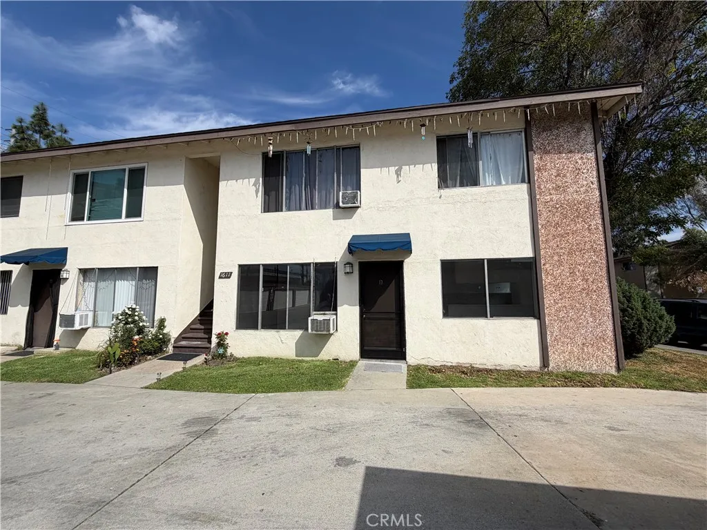 1611 Picadilly Way UNIT B, Fullerton, CA, 92833