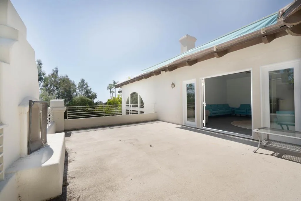 https://cdn.realtyfeed.com/cdn/127/306684843/33bce9d6415f4ef3462b944976b18772.webp