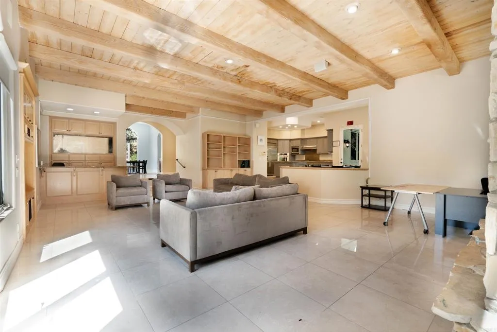 https://cdn.realtyfeed.com/cdn/127/306684843/71ecac05310e051fed02083c2f8f9bad.webp