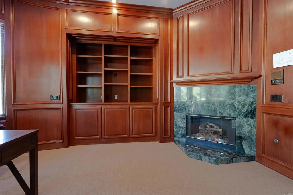 https://cdn.realtyfeed.com/cdn/127/306684843/c02a3f8ef07043f67579387d0c3e6b9c.webp