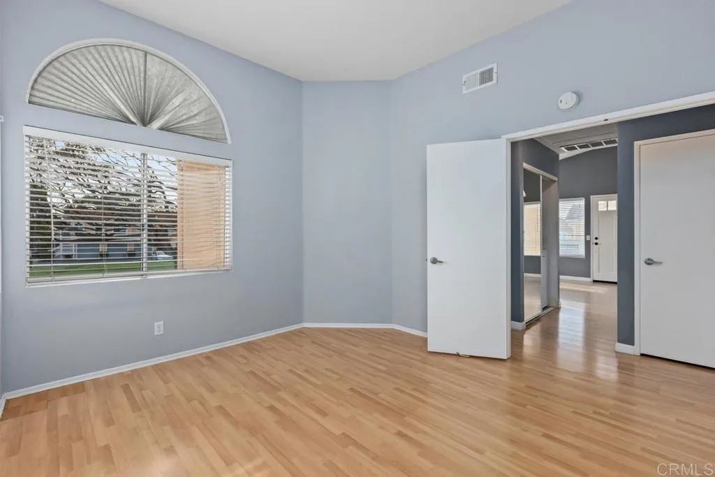 https://cdn.realtyfeed.com/cdn/127/306684844/7f45948bfad62f1f913387df2d9bae57.webp