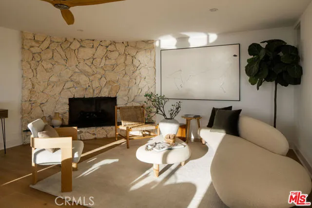 1000 The Strand, Manhattan Beach, CA, 90266