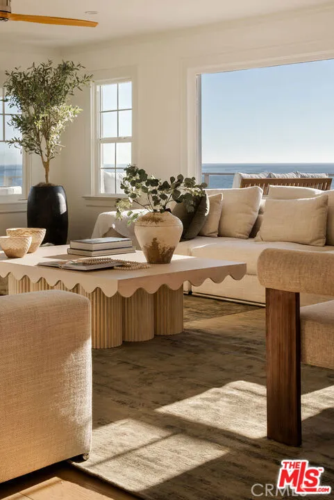 1000 The Strand, Manhattan Beach, CA, 90266