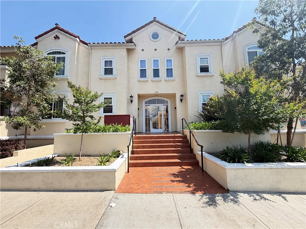 Burbank, CA 91502