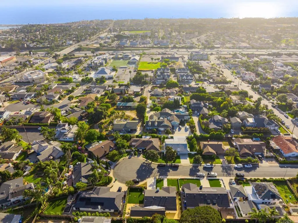https://cdn.realtyfeed.com/cdn/127/306684949/40297b2a416bde89918debcc853811a7.webp