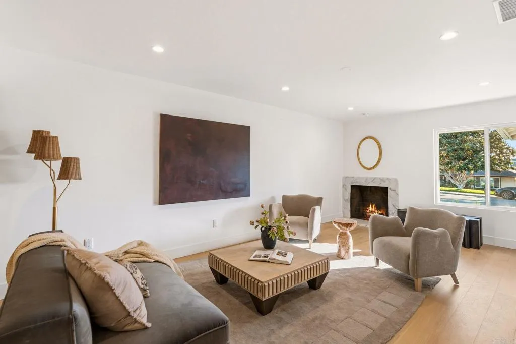 https://cdn.realtyfeed.com/cdn/127/306684949/5d8f27796933e9d6c4762dbf4d8e8c08.webp