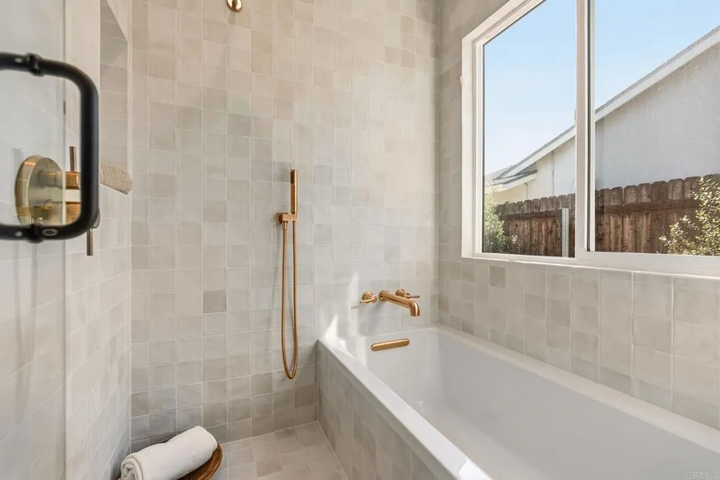 https://cdn.realtyfeed.com/cdn/127/306684949/972462d8f1ff17c0bc0097a17106a7a4.webp