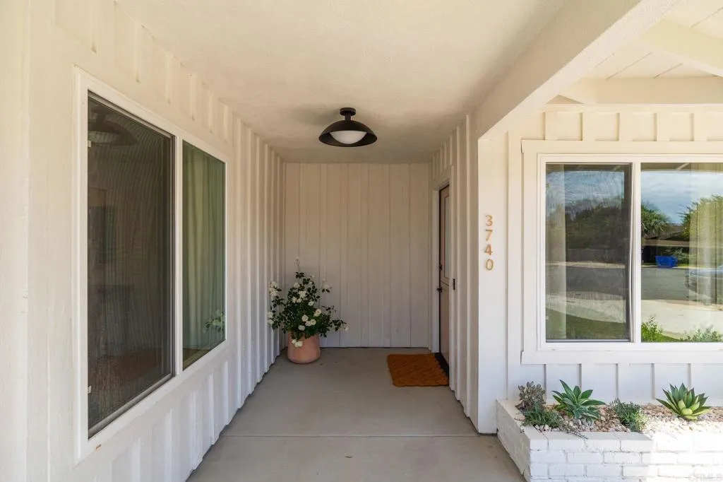 https://cdn.realtyfeed.com/cdn/127/306684949/a0a4801bef70e3780b8fbfae8c95db16.webp