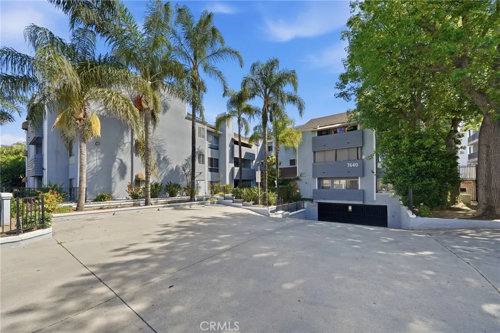 7640 Oso UNIT 318, Winnetka, CA, 91306