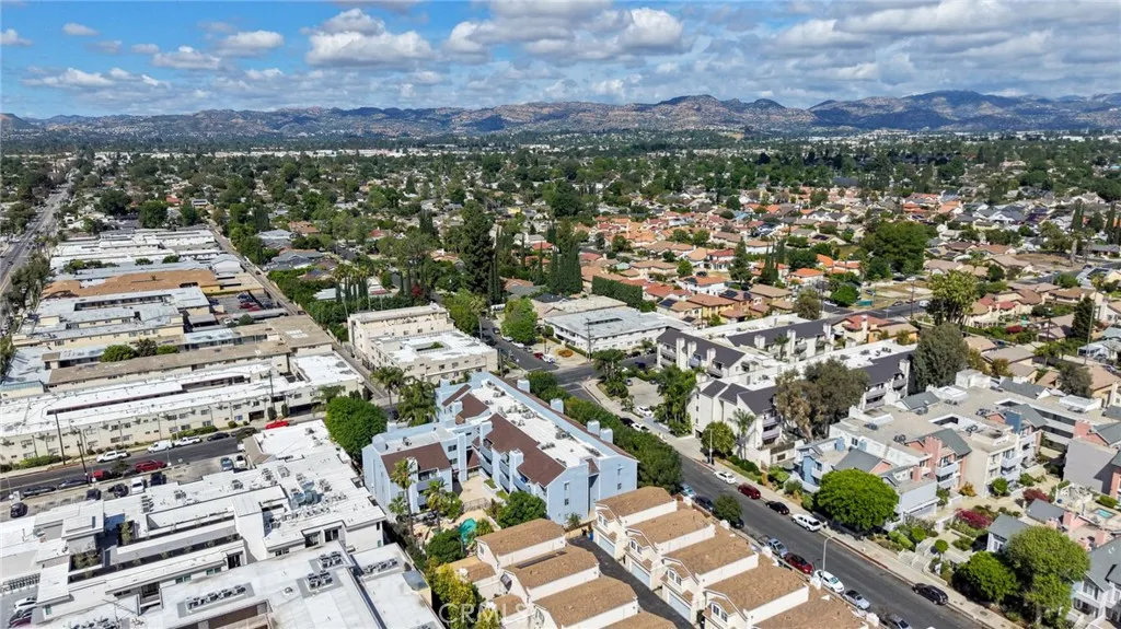 7640 Oso UNIT 318, Winnetka, CA, 91306