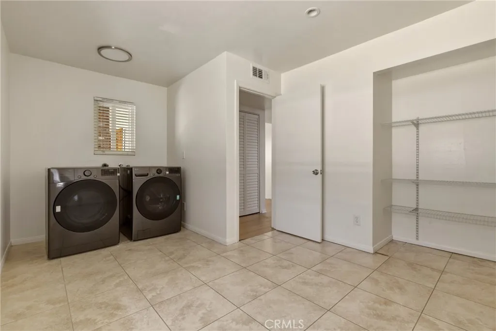 4310 Tamoshanter, Tarzana, CA, 91356