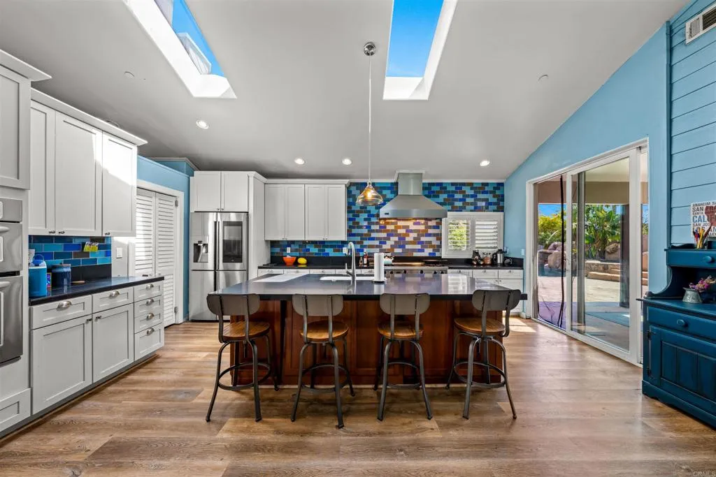 https://cdn.realtyfeed.com/cdn/127/306685021/9e3c302a2d0f0220a06554be9fdf1720.webp