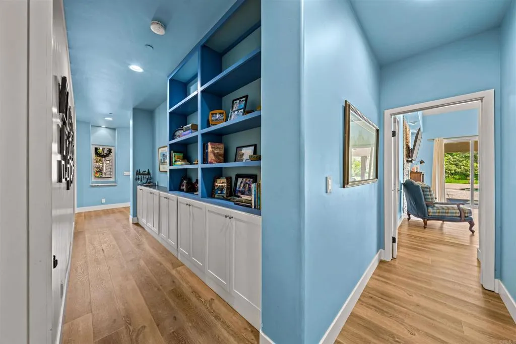 https://cdn.realtyfeed.com/cdn/127/306685021/f2e7320111d721f6e42eebe5ef7246a4.webp