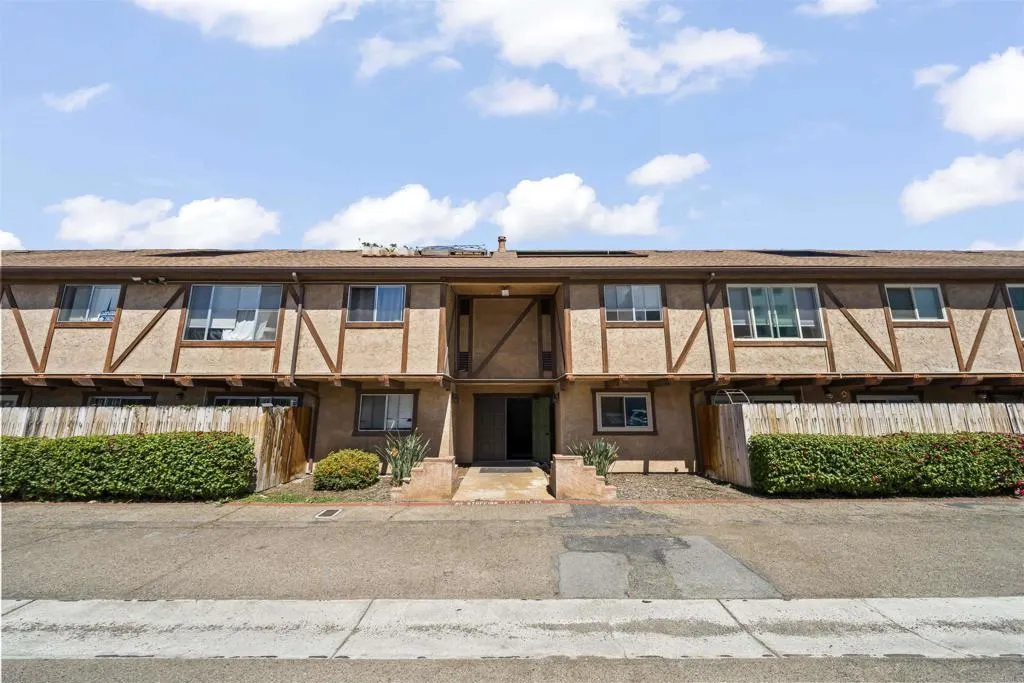 https://cdn.realtyfeed.com/cdn/127/306685023/1e3780693b05cce8122d3a06491d1ad0.webp