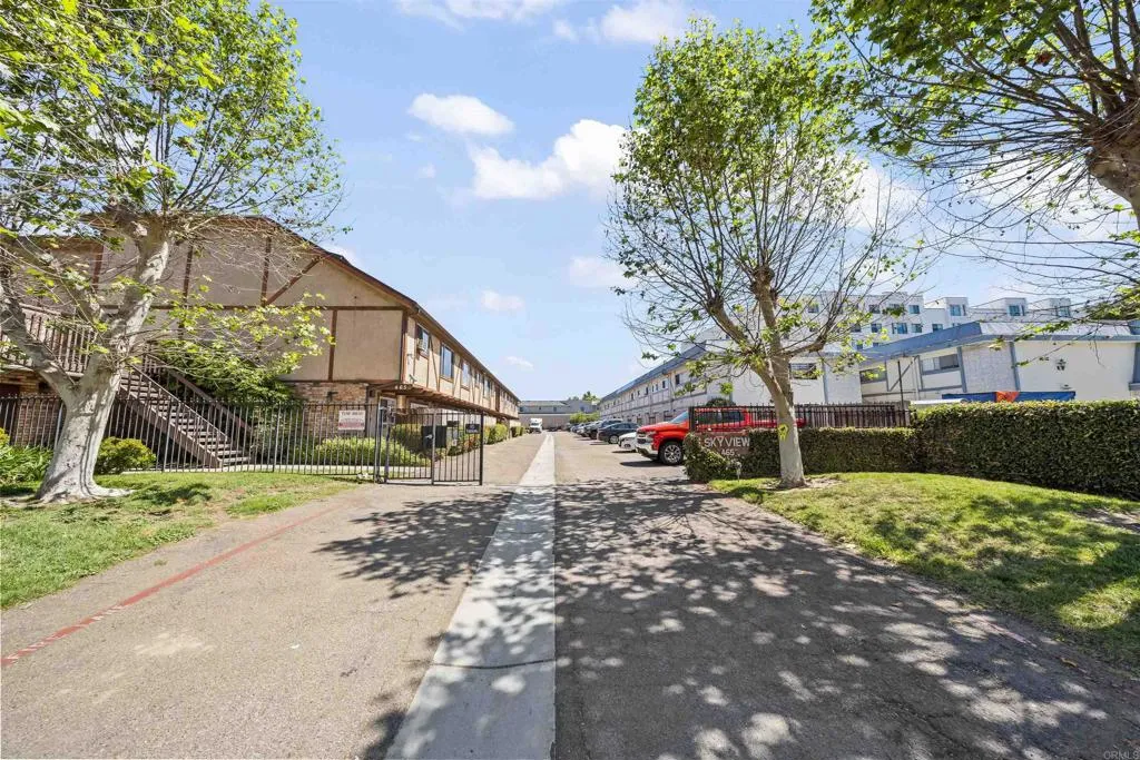 https://cdn.realtyfeed.com/cdn/127/306685023/a4628c2078371f6dd88c9bcadb0e4fdf.webp