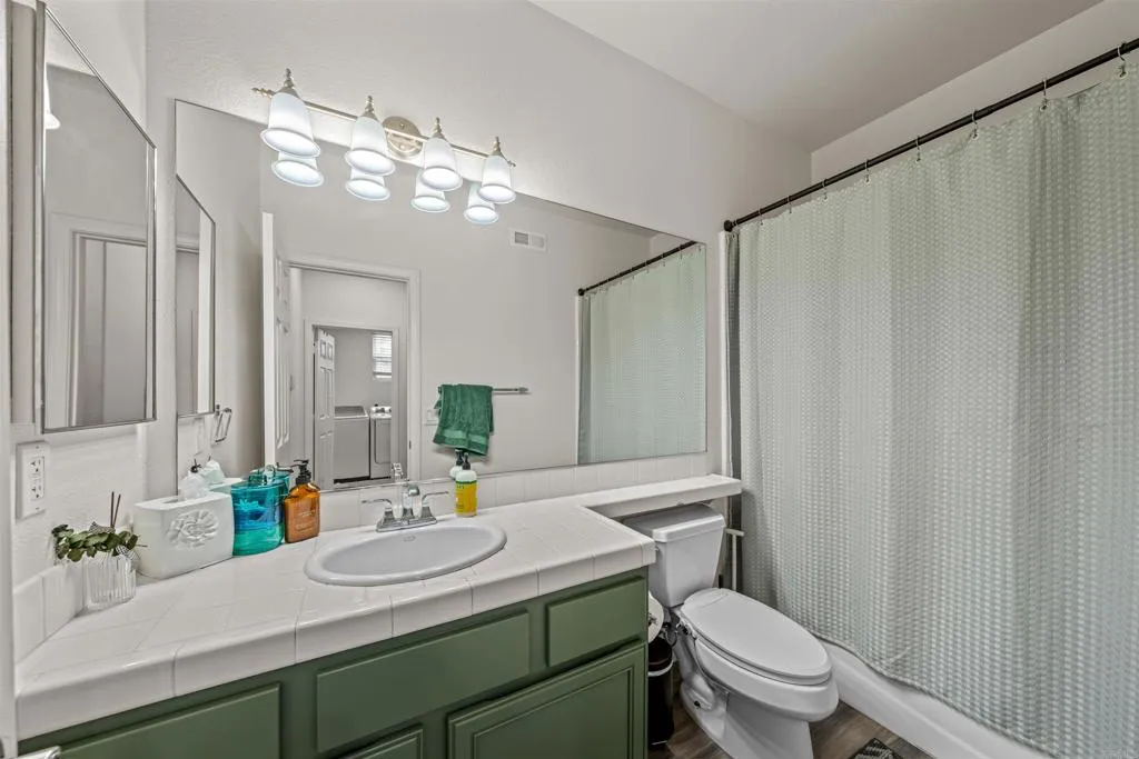 https://cdn.realtyfeed.com/cdn/127/306685038/0b9929afc6795e1a8276780210bc4efd.webp