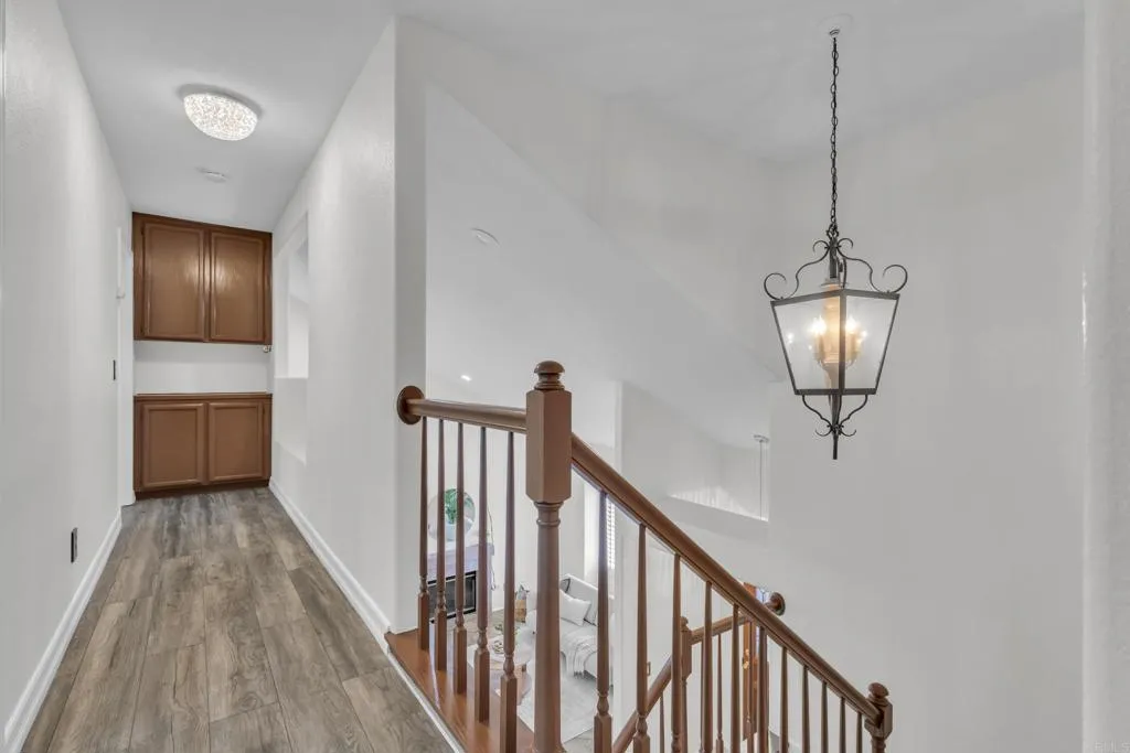 https://cdn.realtyfeed.com/cdn/127/306685062/f18b0724d1d1a706592206dd3493bb2b.webp