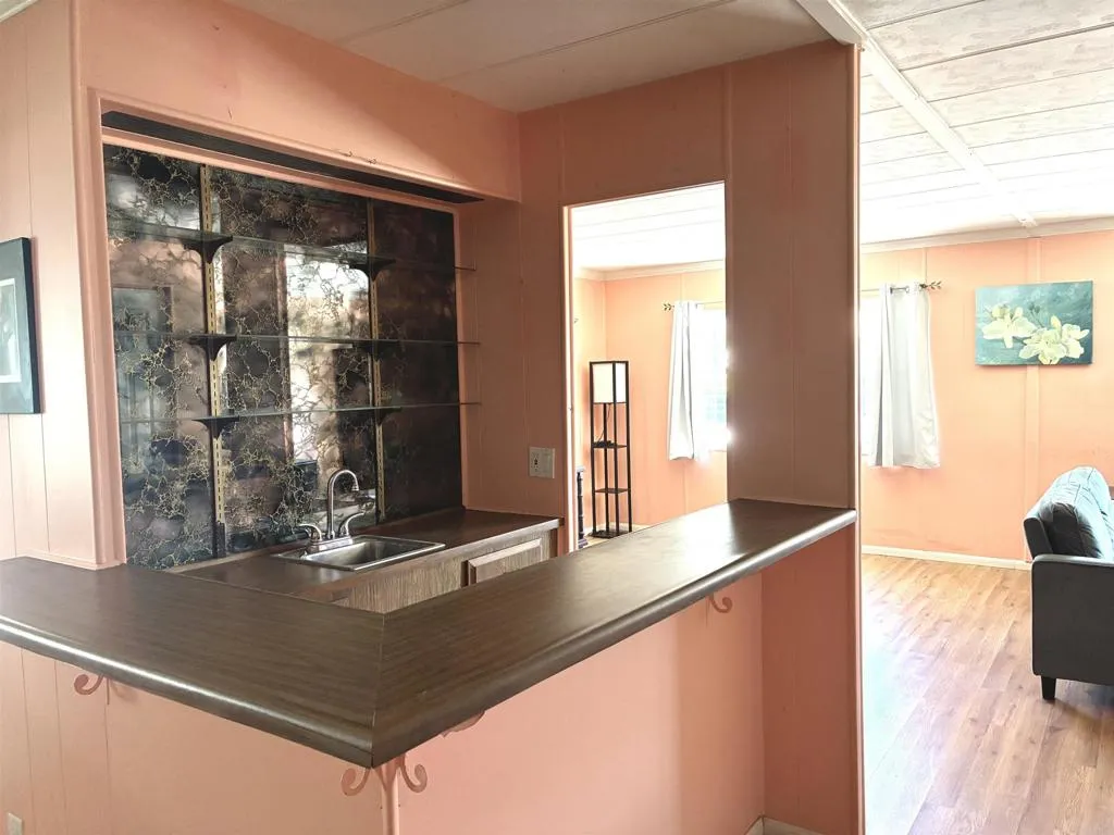 https://cdn.realtyfeed.com/cdn/127/306685119/b44776c58c9b452597ff7887926a0f50.webp