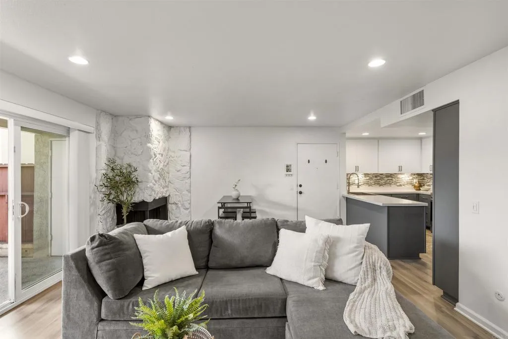 Photo #8: PTP2602566 Listing: Photo #8