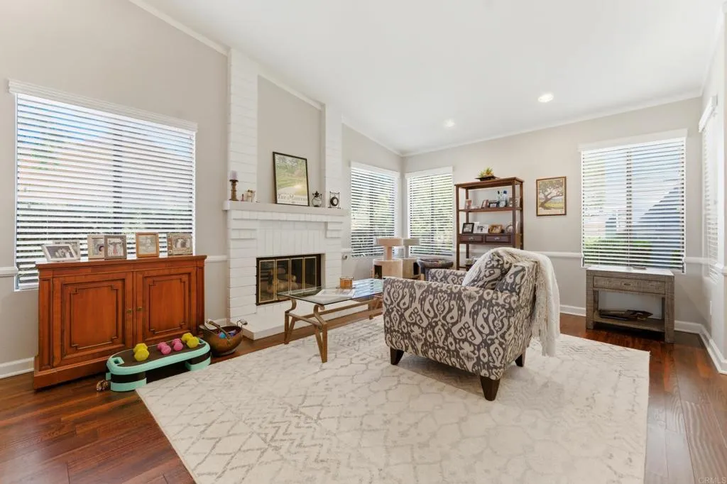 https://cdn.realtyfeed.com/cdn/127/306685146/7ab57b50ec48ad54aa004992248b8d36.webp