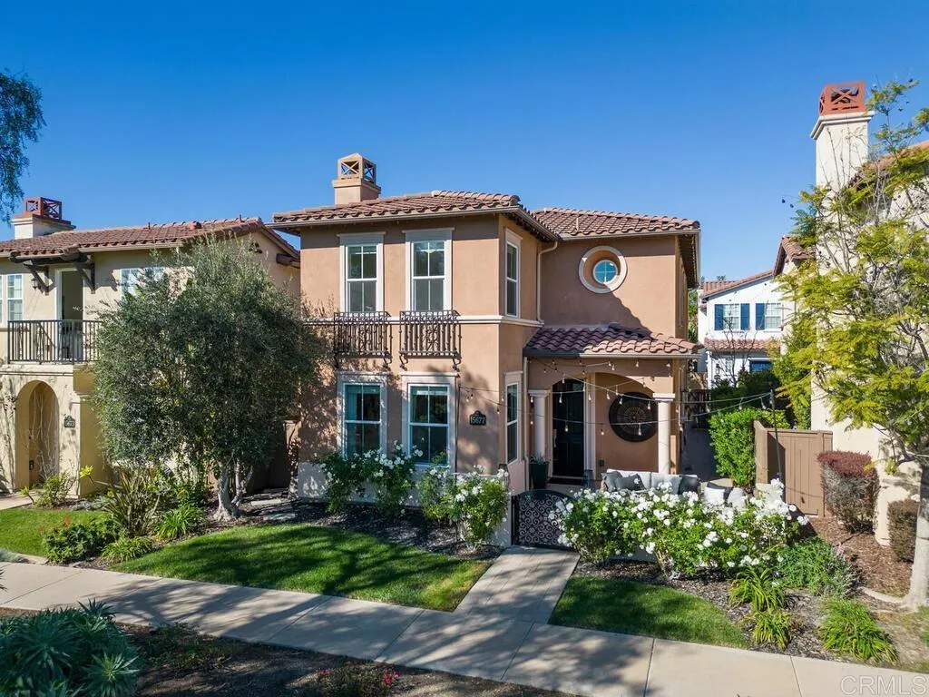 https://cdn.realtyfeed.com/cdn/127/306685155/8f681e0f43980f3d8a2b764cdd292ca8.webp